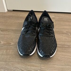 Nike Pegasus 35 Men’s size 10.5